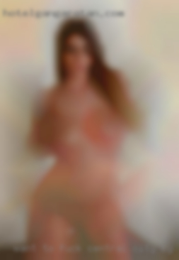 Want to fuck men with a slim guy in Central City, KY.